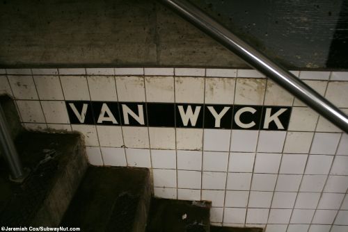 vanwyckblvdf36