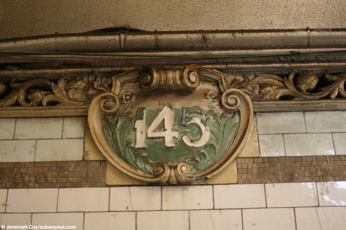 145n326