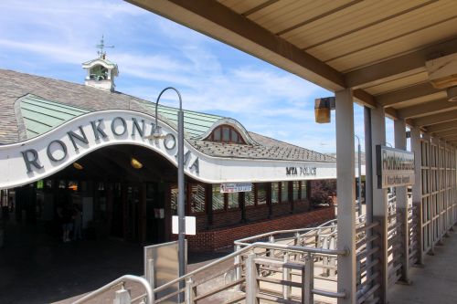 ronkonkoma83