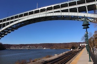 spuytenduyvil64